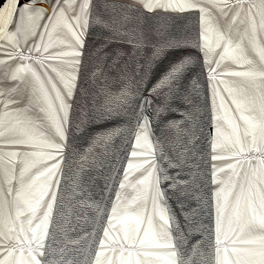 new pink leggings